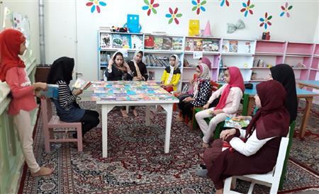 بلندخوانی کتاب